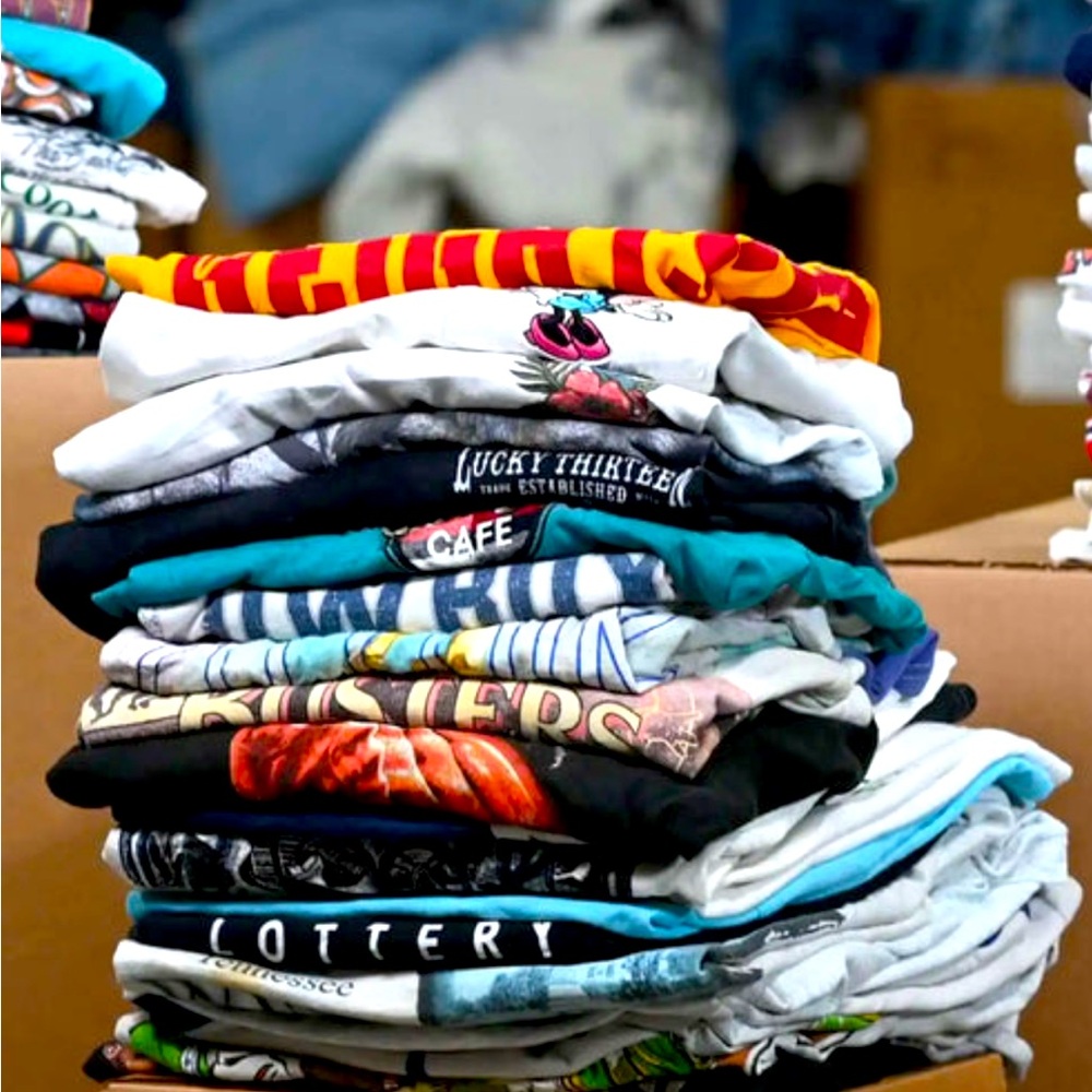 10 Random Vintage Tee Bundle. S-XXL. Items from Palm Beach’s best thrift shops.